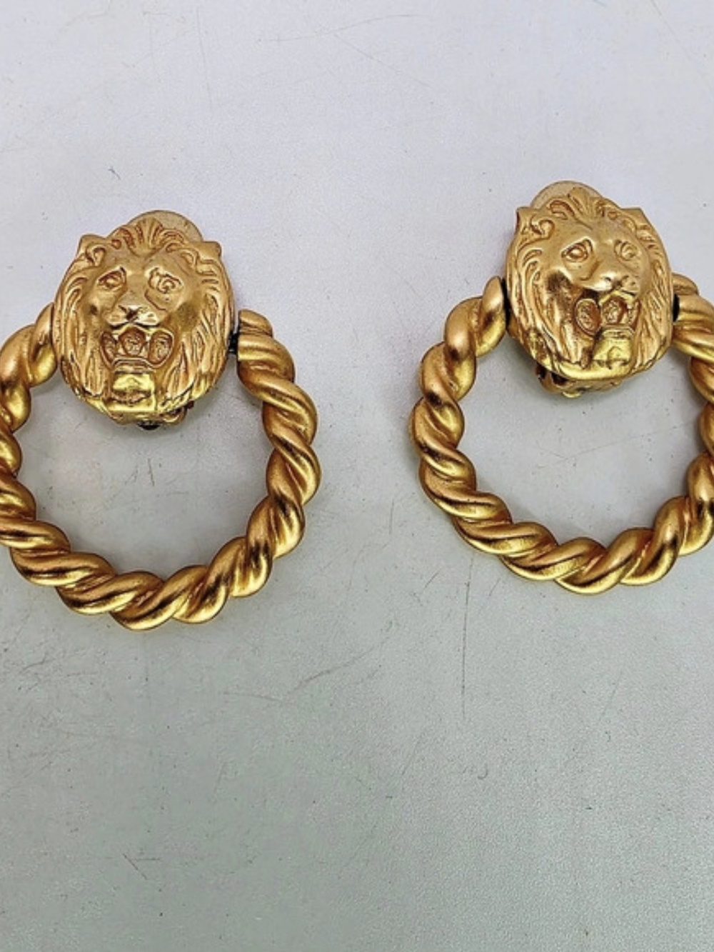 Anne Klein Lion Head Door Knocker Gold Tone Clip On Earrings Vintage 80s 90s